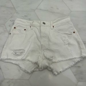White distressed levi 501 shorts